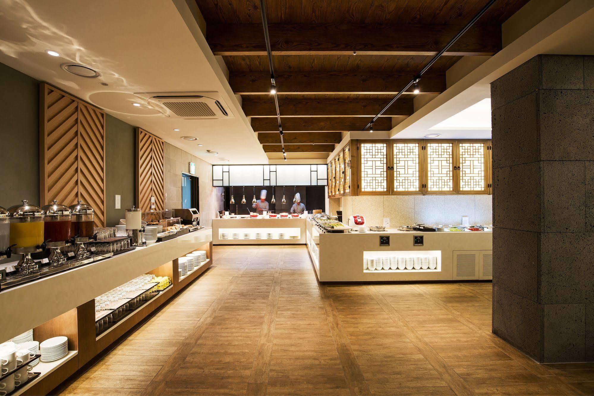 Hotel Shin Shin Airport 4*